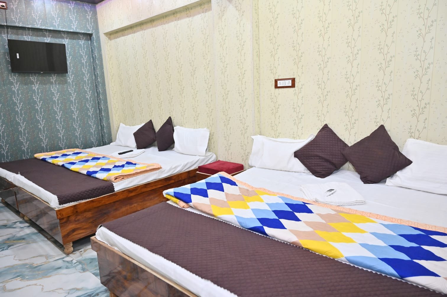 whatsapp image 2025 11 28 at 5.17.39 pm (1)